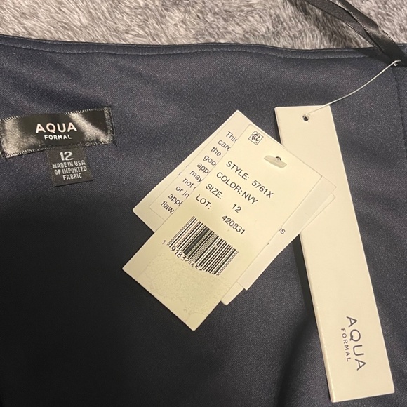 AQUA Ruffled One Shoulder Scuba Gown Size 6 ,12 Navy Women’s - Picture 17 of 17